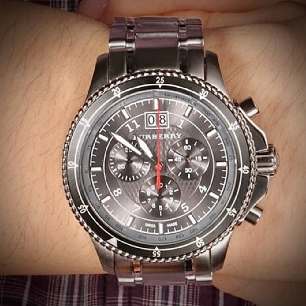Burberry BU7602 Endurance Chronograph Black/Steel Men’s Watch - Picture 4 of 15